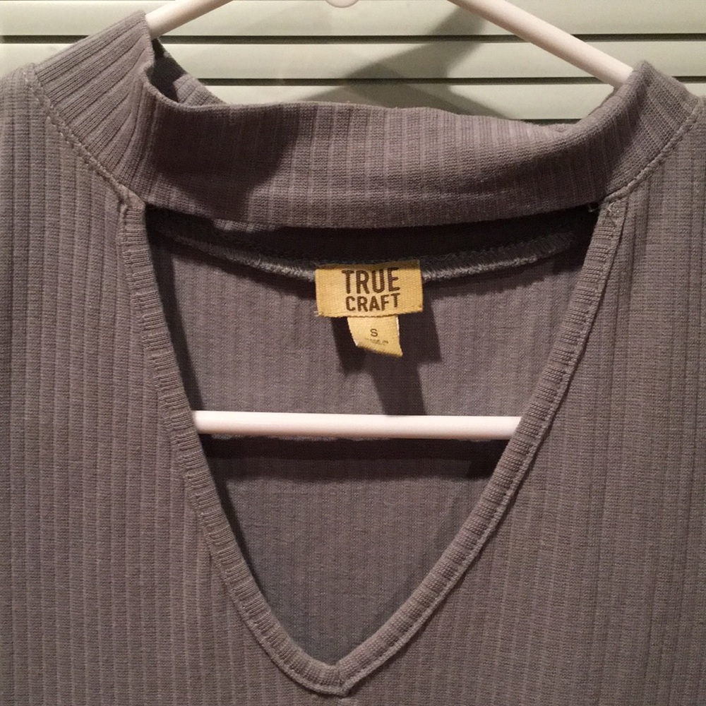 Key-hole tunic - Picture 2 of 2